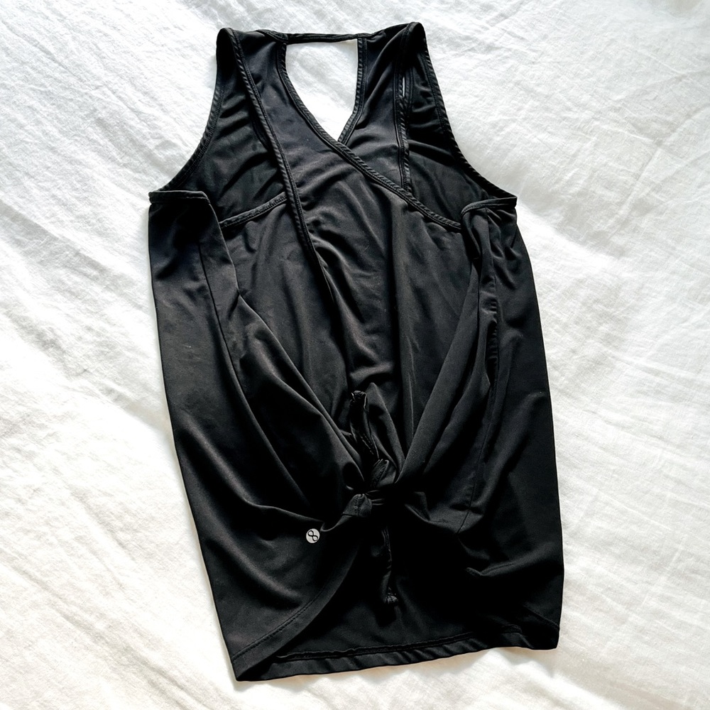 Layer8 Athletic Top - image 7